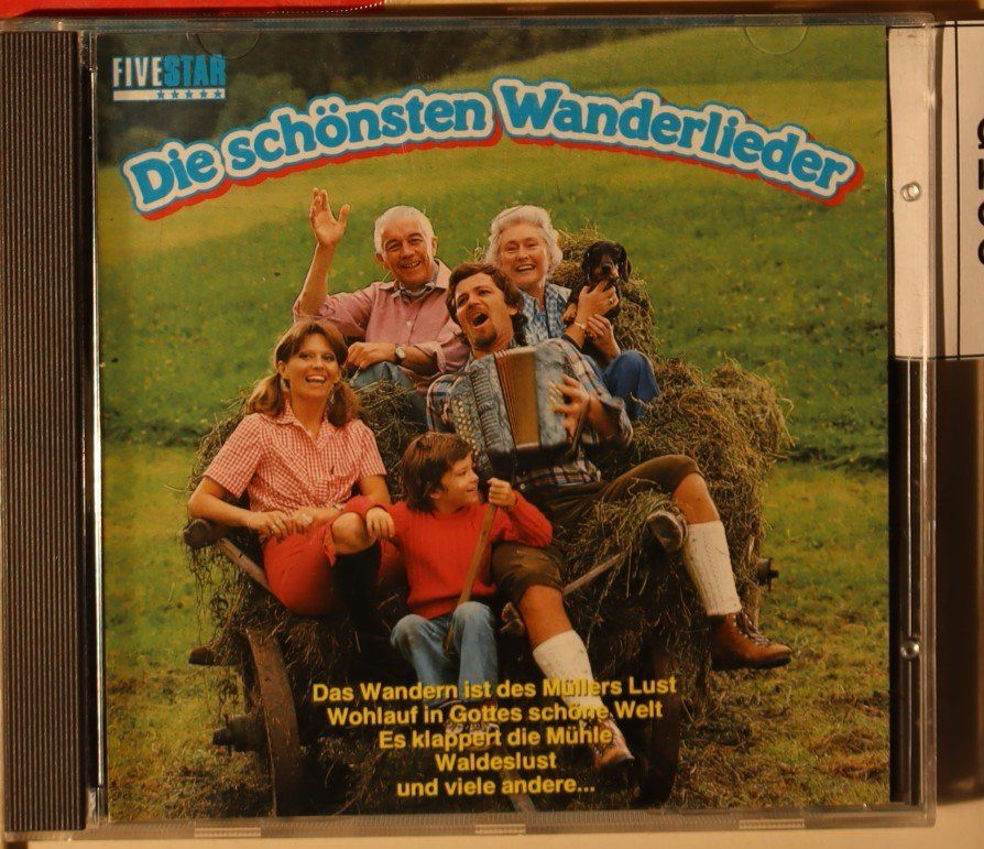 CD: Die Schönsten Wanderlieder – Usato da Luzern venduto da CONTENTI