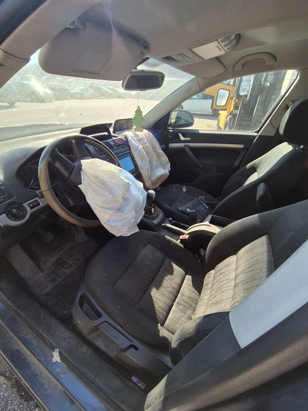 Skoda Autos: SKODA OCTAVIA C 1.8 4X4 – D'occasion à Yverdon-les-Bains par MotoMark 9
