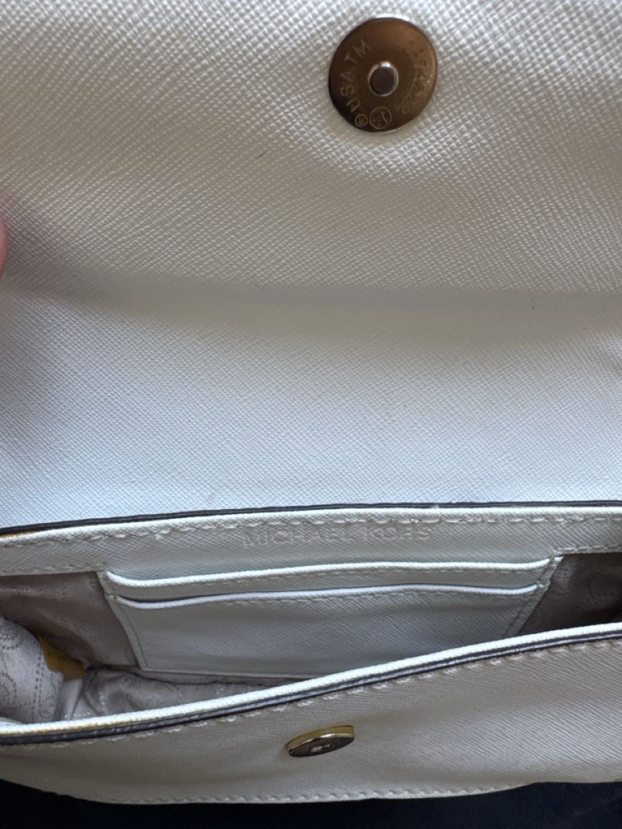 Michael Kors Borse da donna: Michael Kors - Mini Cross Body Chain – Usato da Schlieren venduto da Chabuh 2