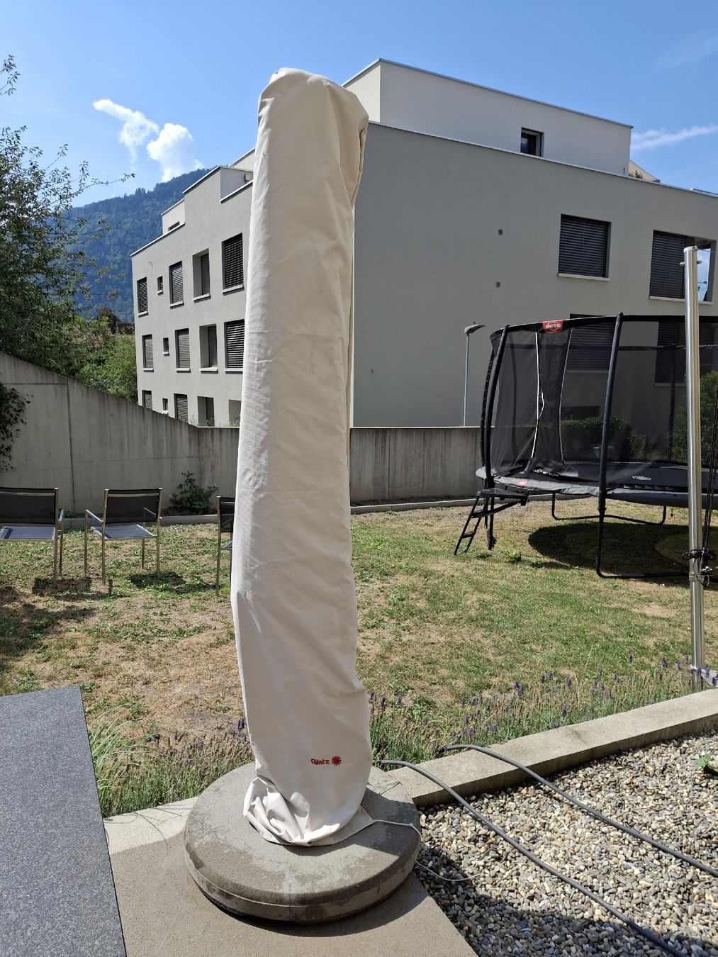 Glatz Ombrelloni: Glatz Sonnenschirm 3m – Usato da Chur venduto da Matahari0 7