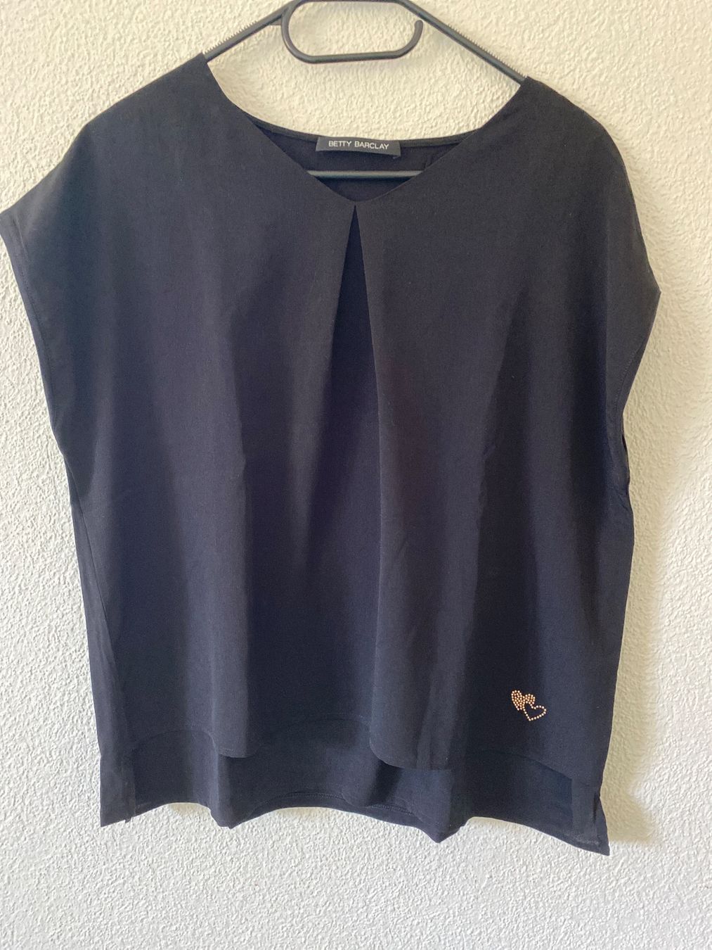Betty Barclay T-shirt: Betty Barclay Shirt 42 – Usato da Bleienbach venduto da Dbeno