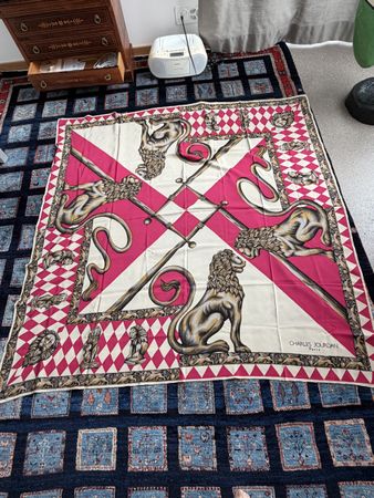 Seidenfoulard Charles Jourdan
