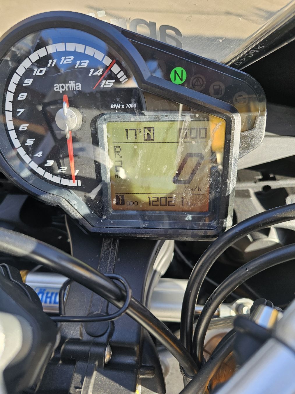 Aprilia Strada: Aprilia RSV4 RR  – Usato da Oensingen venduto da Onalmon 4