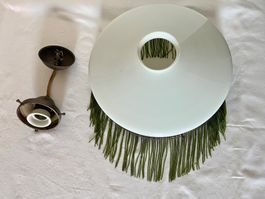 Antike Deckenlampe Glas weiss  Perlen Fransen und Messing