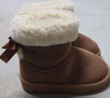 Mädchen Stiefel braun Grösse 25 neuwertiger Zustand