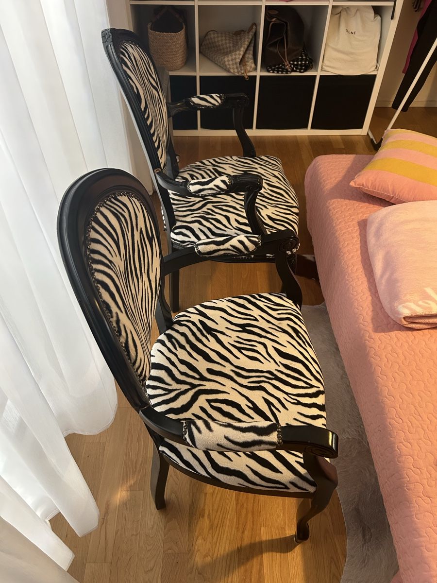 Poltrone: Zwei Zebra-Sessel – Usato da Ebikon venduto da StivaQ 1