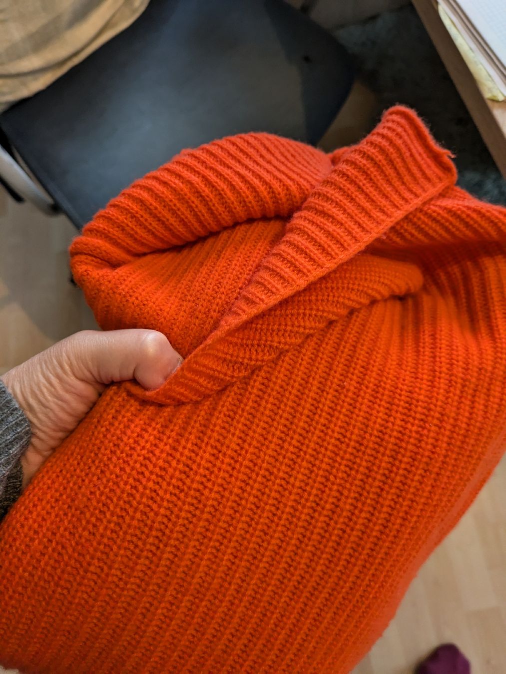 Maglioni & Felpe: Manor Kaschmirpullover Damen Gr. M-L orange – Usato da Rieden AG venduto da JNBRCH 6
