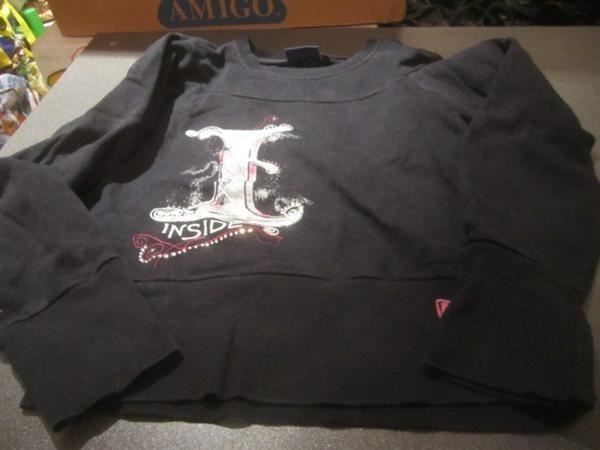 Pulls et sweat-shirts: Pullover Grösse 152, schwarz, Inside  A – D'occasion à Zürich par Motzkuh