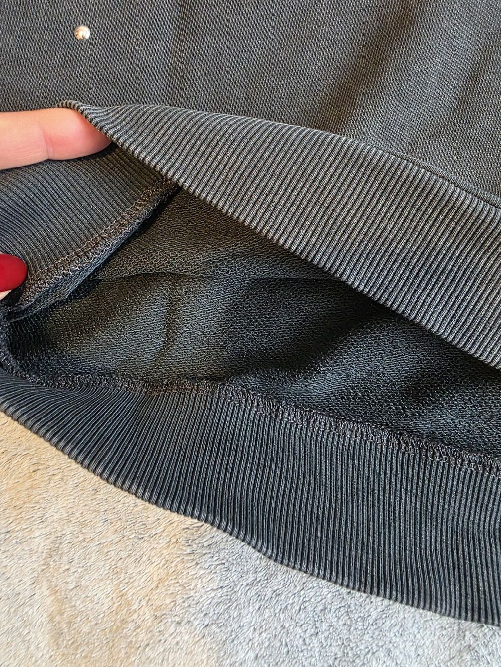 C&A Maglioni & Felpe: C&A Shirt / Pullover mit Perlen, Grösse M – Nuovo (secondo la descrizione) da St Gallen venduto da vir_5kgt 2