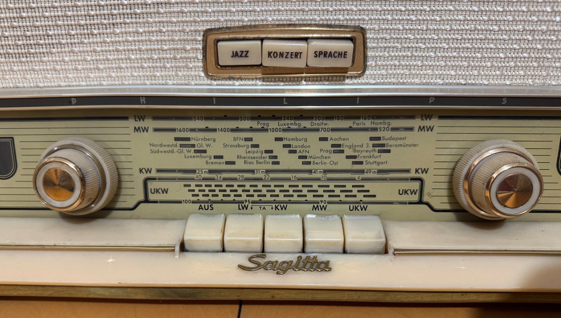Philips Radio: Röhrenradio Philips Sagitta – Usato da Mönchaltorf venduto da Speedy453 1
