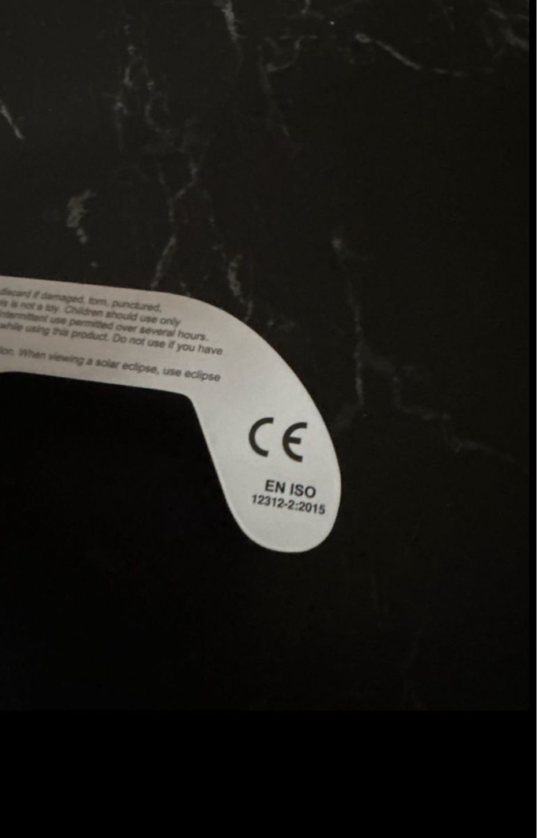 Lunettes & Verres: Sonnenfinsternissbrille – Neuf (Voir description) à Schleinikon par F3B-E 4