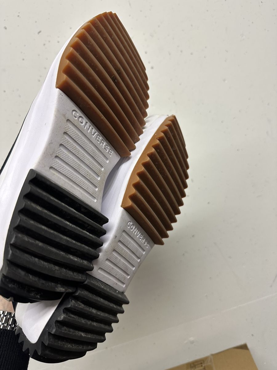 Converse Scarpe da uomo: Converse Schwarz Gr. 42.5 – Usato da Frauenfeld venduto da mfera 2