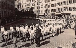St. Gallen, Neugasse, Kinderfest-Umzug, gelaufen 1927