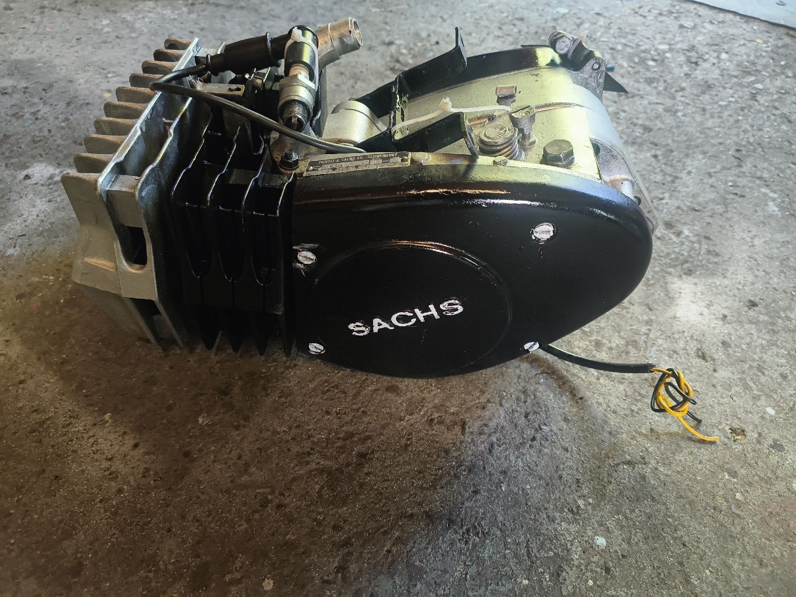 Sachs Motori: Sachs 503 ab Breitwand Motor.Lauft – Usato da Fulenbach venduto da Elektronik