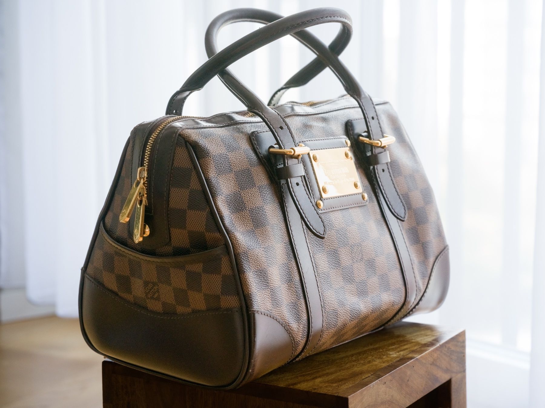 Louis Vuitton Taschen für Damen: Original Louis-Vuitton Damen Handtasche – Gebraucht aus Zürich von Malalaka 1