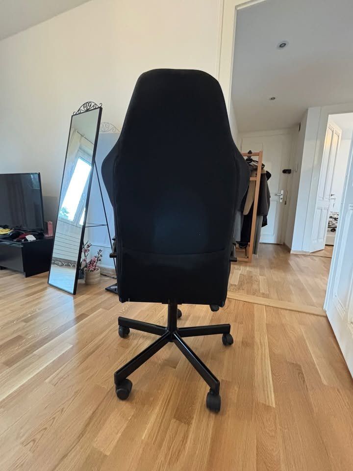 Ikea Chaises: Chaise de bureau ergonomique – D'occasion à Chêne-Bougeries par fla_8cbf 2