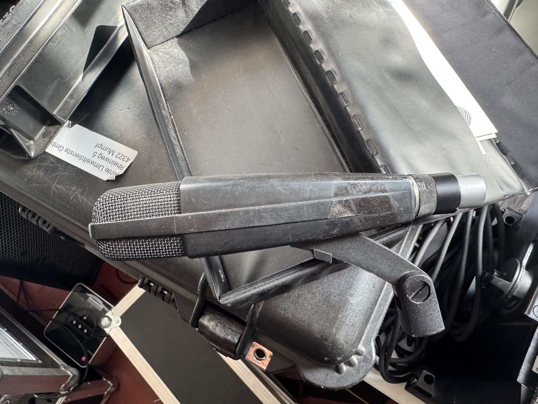 Sennheiser Microfoni: Sennheiser MD421 – Usato da Eiken venduto da Skylight 3
