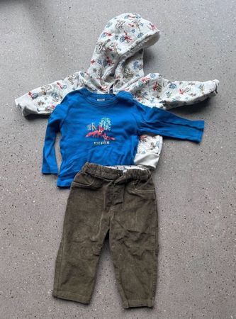 Langarm T-Shirt, Hose und Sweatshirt 12M Petit Bateau
