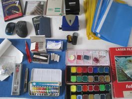 Büro- & Schulmaterial Konvolut inkl. Laserdruckfolie & Tasch