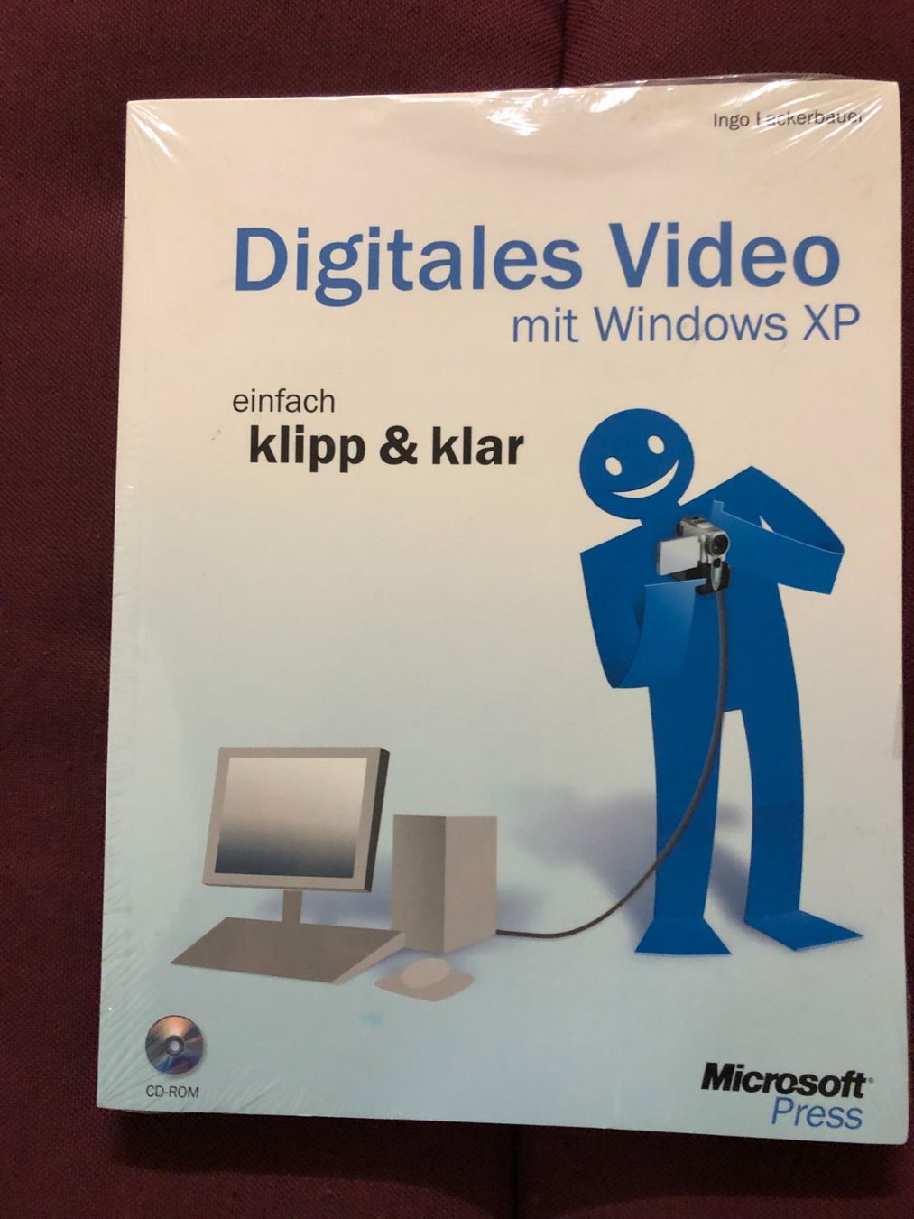 Libri: Digitales Video mit Windows XP - einfach klipp & klar - OVP – Nuovo e nell'imballaggio originale da Niederhasli venduto da thozam