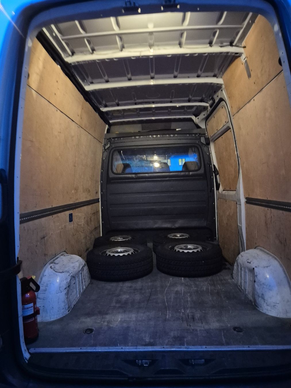 Mercedes-Benz Nutzfahrzeuge: Mercedes Benz Sprinter 313 CDI – Gebraucht aus Binningen von nik_knv5 4