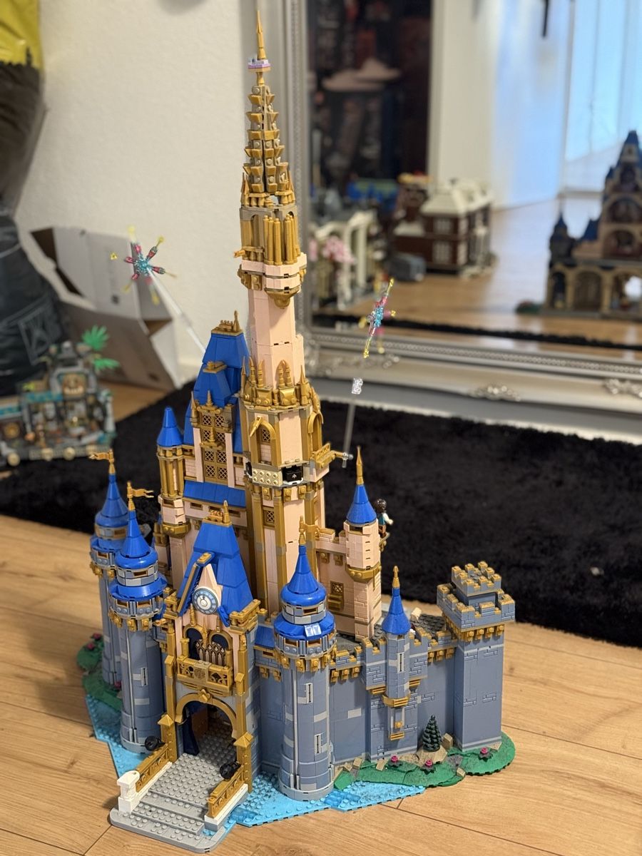 Lego Kit di costruzioni: LEGO Disney Castle 43222 – Usato da Olten venduto da isa_9tm8
