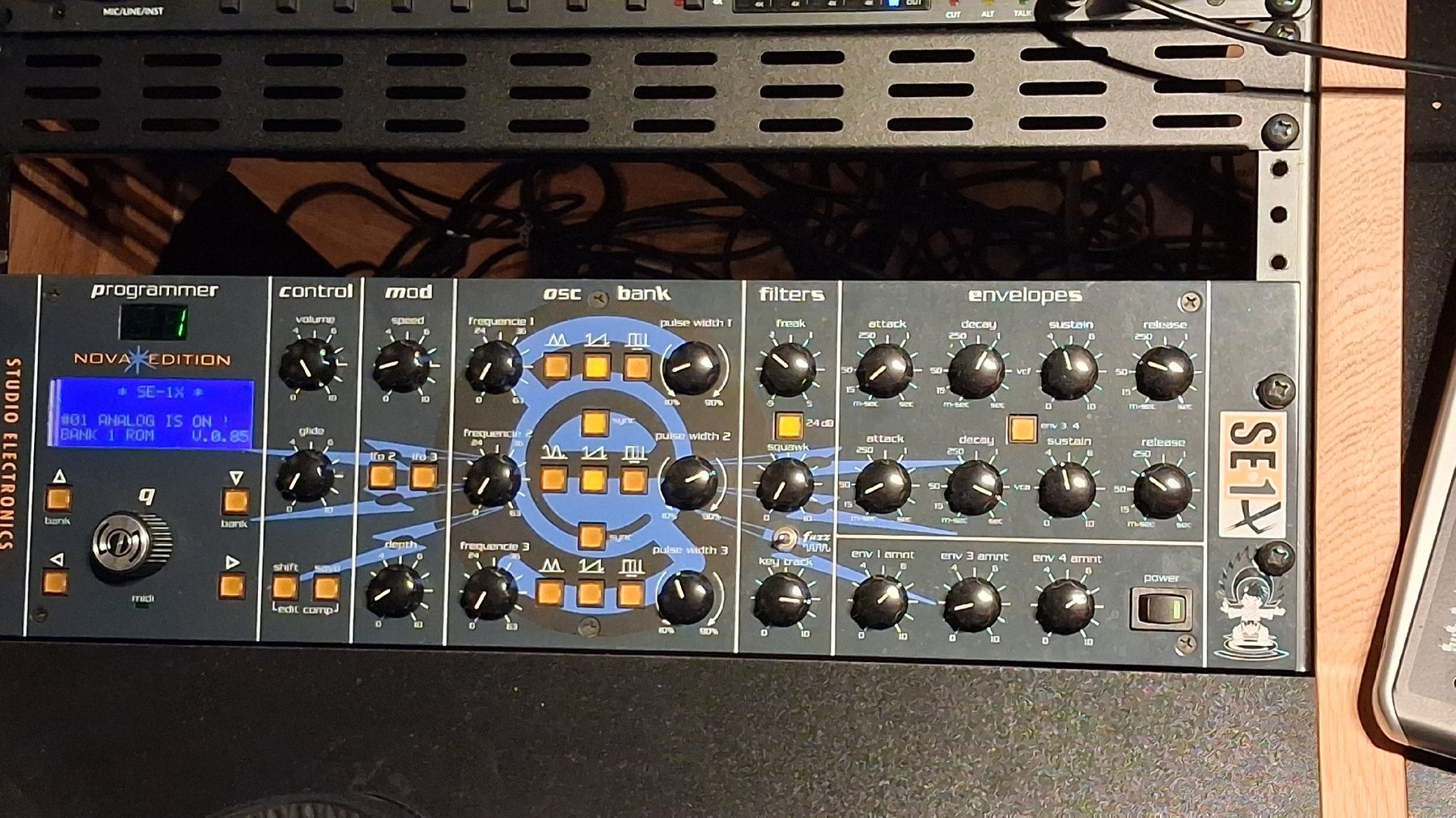 Strumenti musicali: Studio Electronics SE-1X Nova Edition – Usato da Cugnasco venduto da Heerokeem