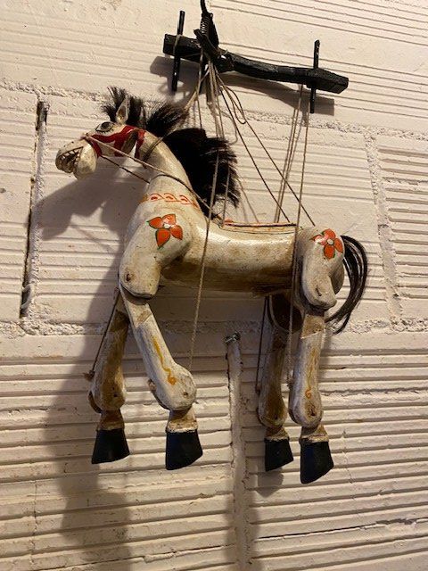 Giocattoli: MARIONETTE   SPIELZEUG PFERD – Usato da Chur venduto da silbermon 3