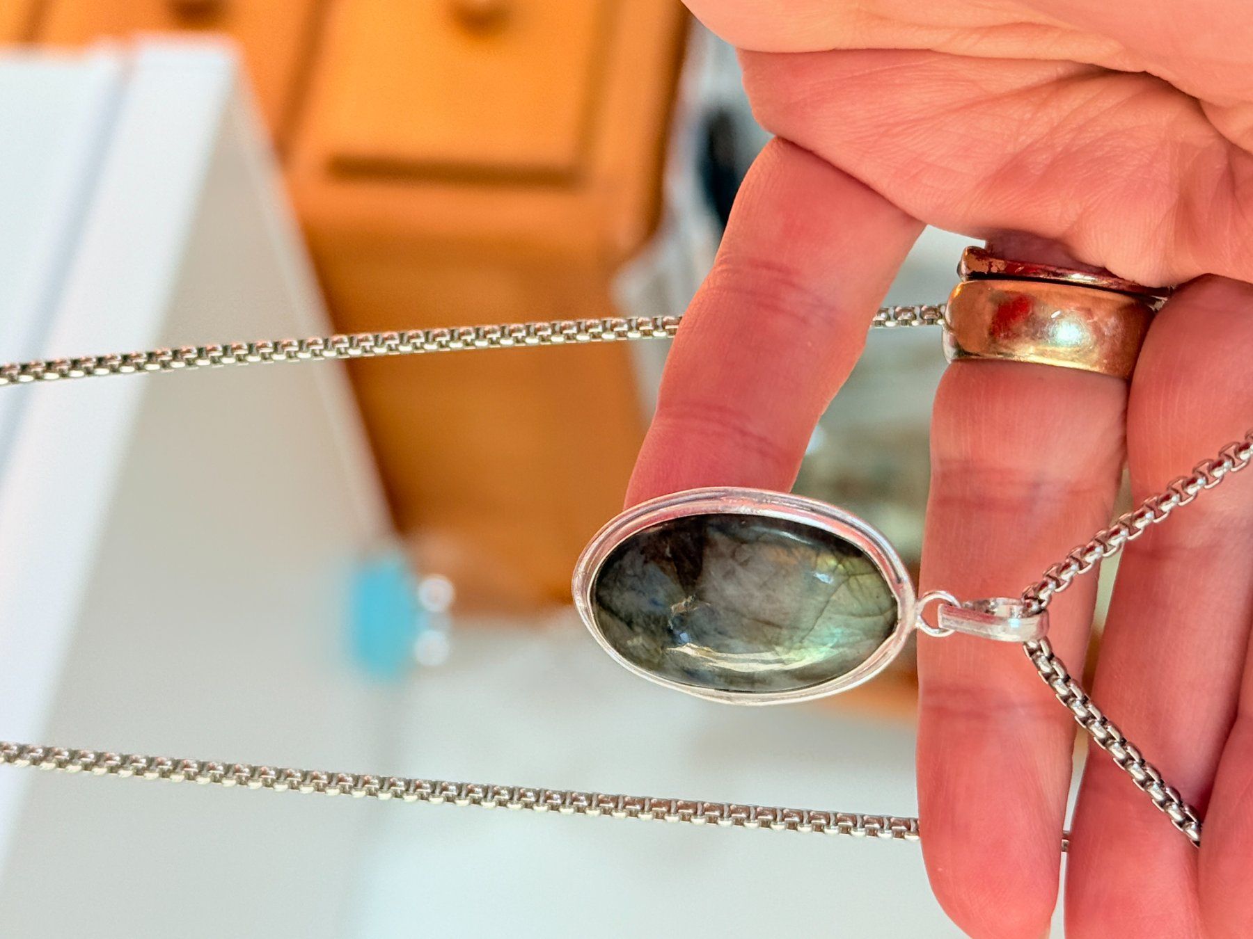 Catenine: Collier Labradorite naturelle – Nuovo e nell'imballaggio originale da Genève venduto da AGBERG 8
