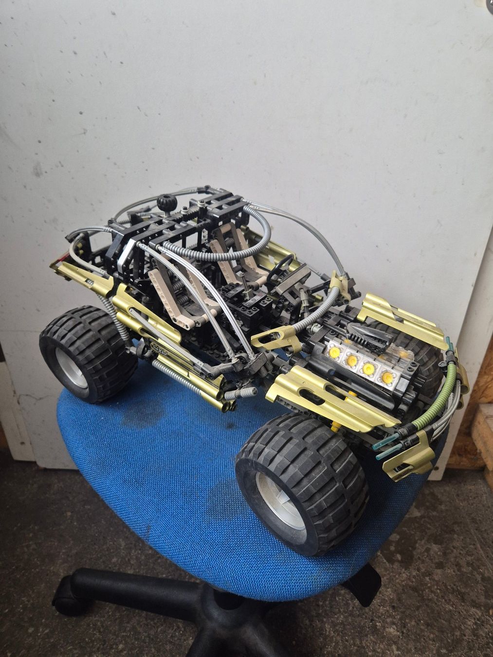 Lego Kit di costruzioni: Lego 4 x 4  Off Roader – Usato da Gossau SG venduto da Aeromax 1