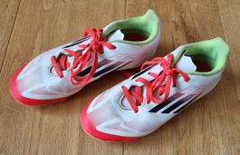 Adidas Fussballschuhe Gr.35