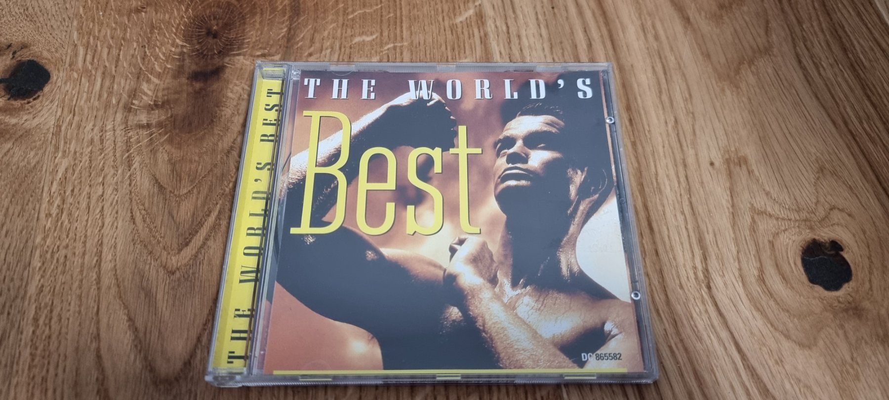 CD: CD: The World's Best – Usato da Lachen SZ venduto da allesweg78