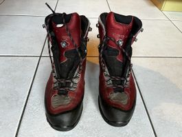 Wanderstiefel Lowa rot/schwarz Grösse 41.5 gebraucht