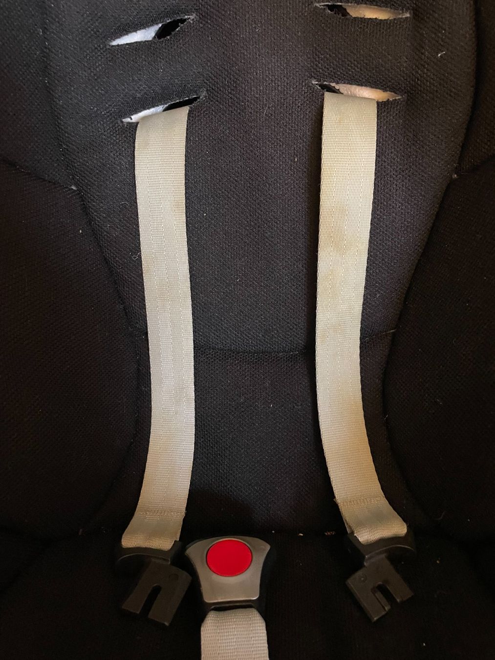 Maxi-Cosi Seggiolini per auto: Maxi-Cosi Babyschale mit Isofix-Plattform – Usato da Birmensdorf ZH venduto da Thomas_82 3