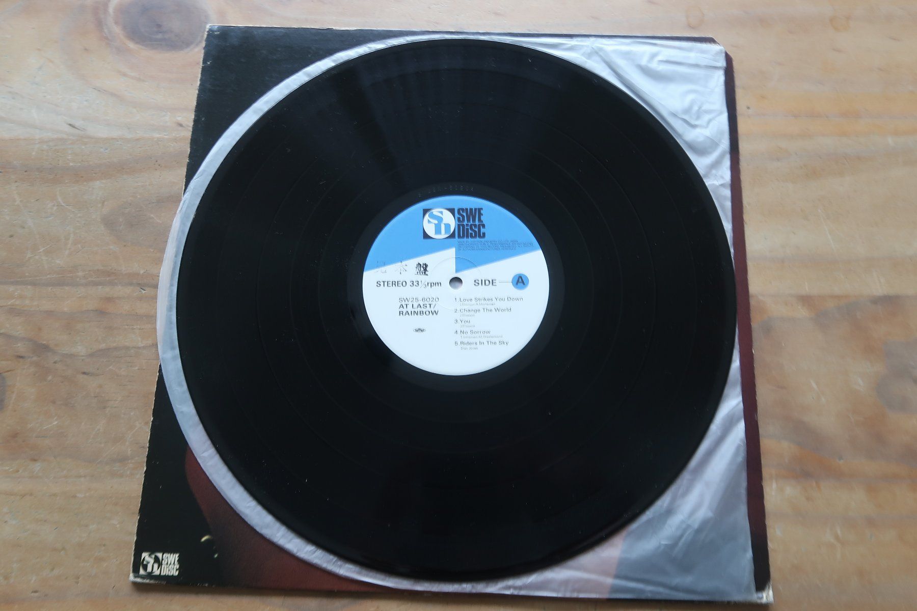 Dischi in vinile: RAINBOW - AT LAST - JAPAN VINYL LP – Usato da Basel venduto da Patiscat 3