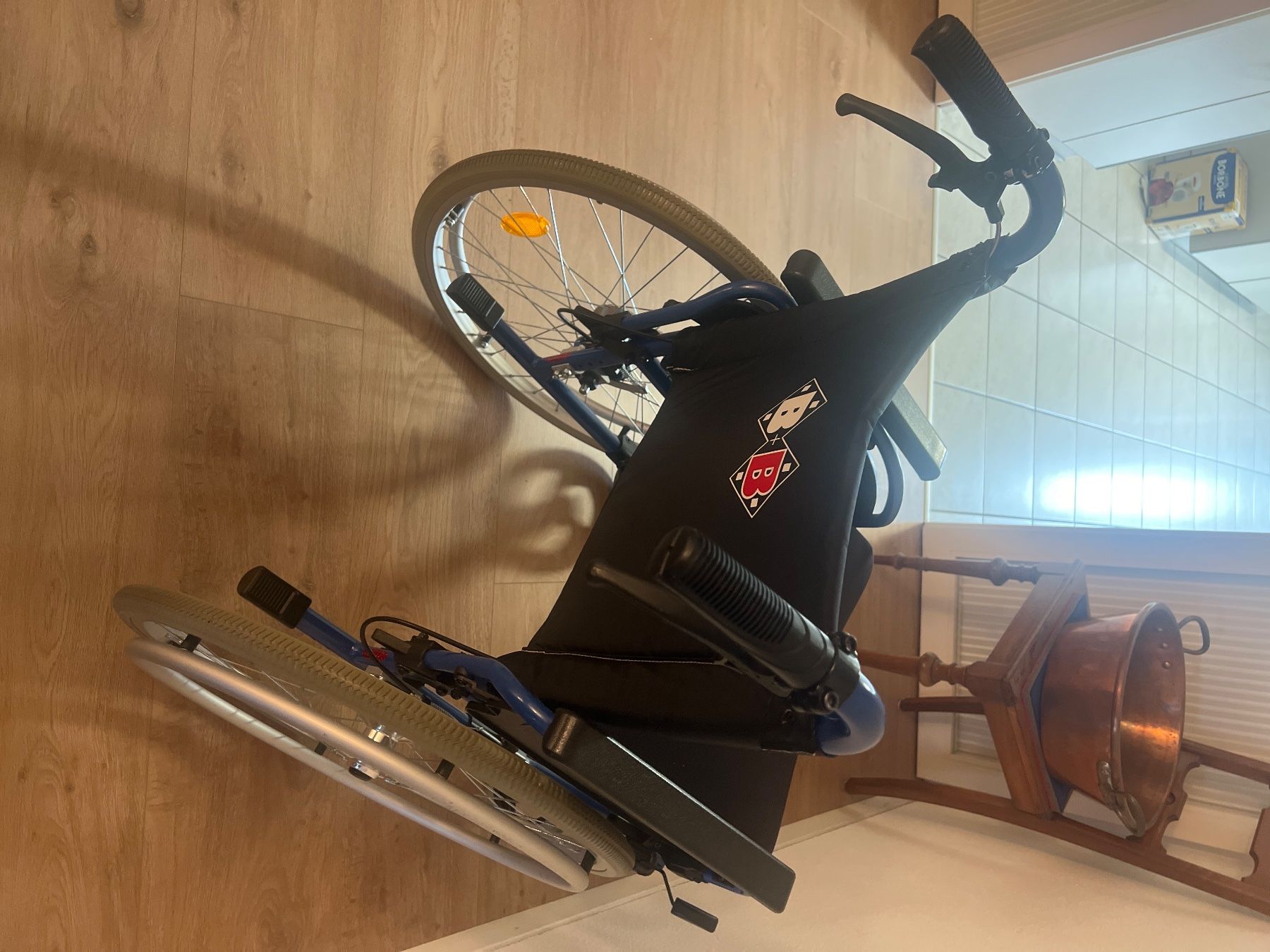 Rollstühle: Rollstuhl B+B – Gebraucht aus Cham von Jaenu. 1