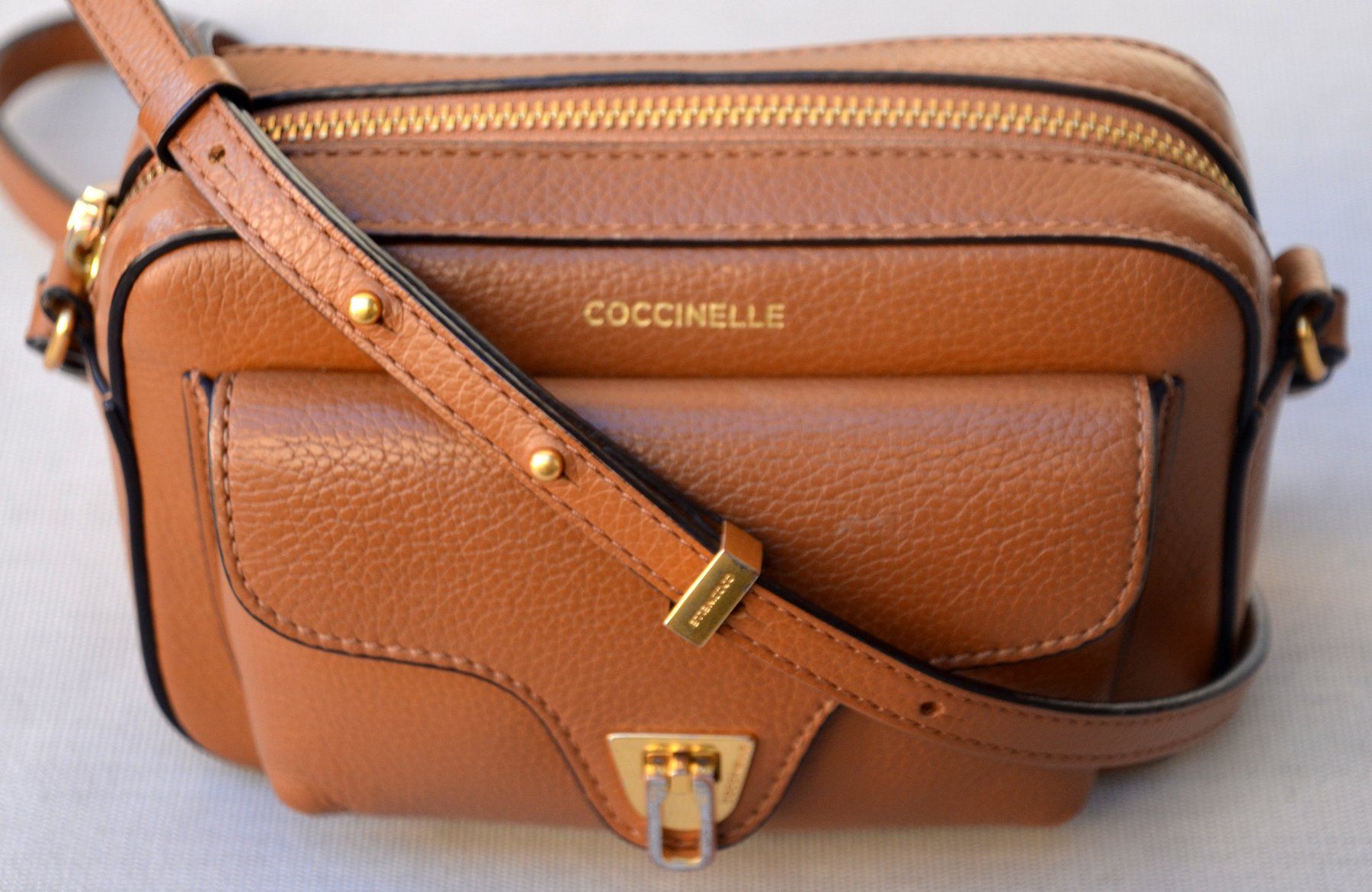 Coccinelle Borse da donna: Coccinelle Tasche / sac – Usato da Collonges venduto da arashee 3