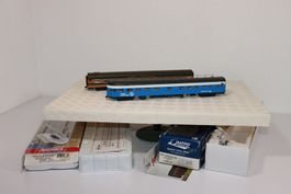 2 US Personenwagen ( 599 )