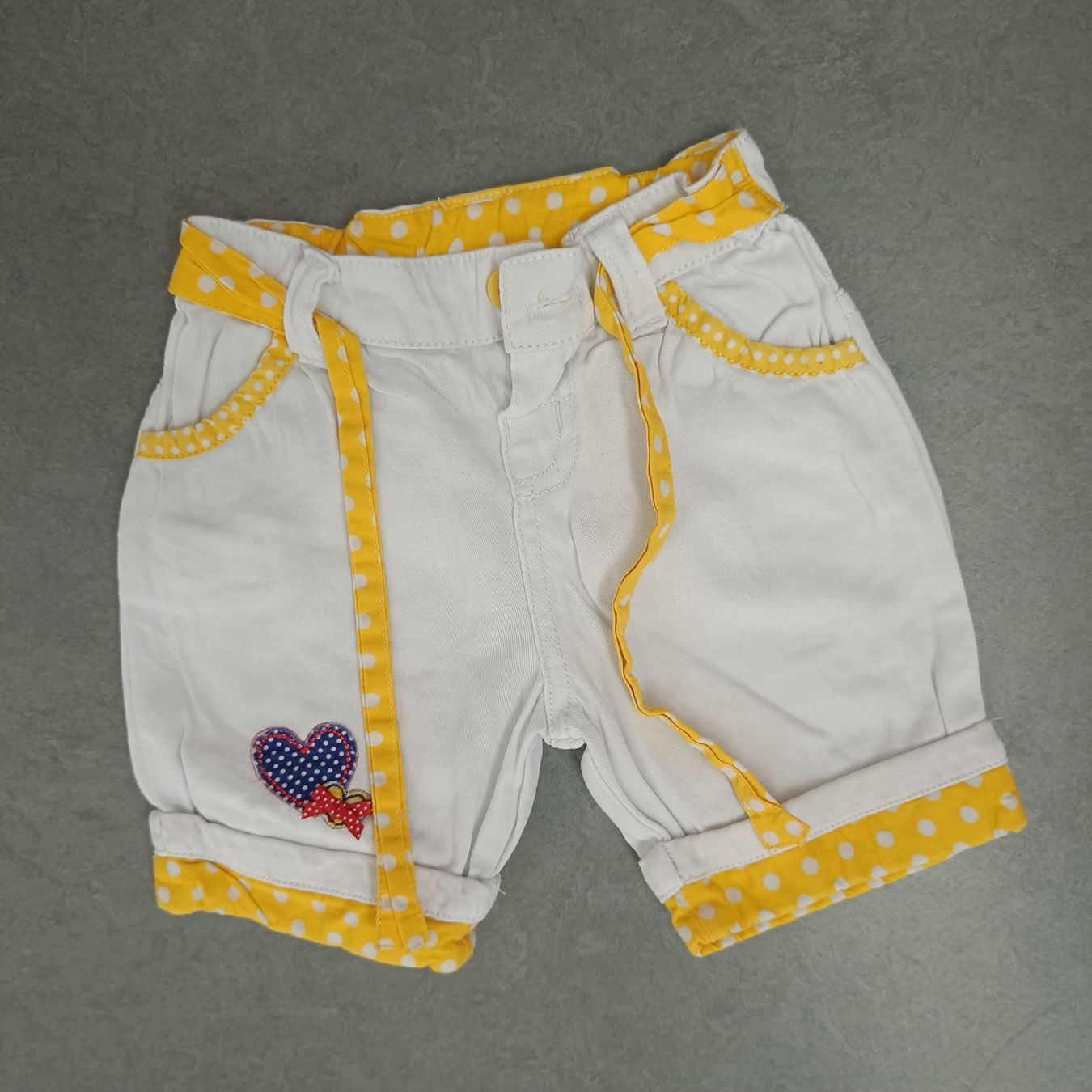 Pantaloni: Shorts Grösse 74 – Usato da Jaberg venduto da urig17.