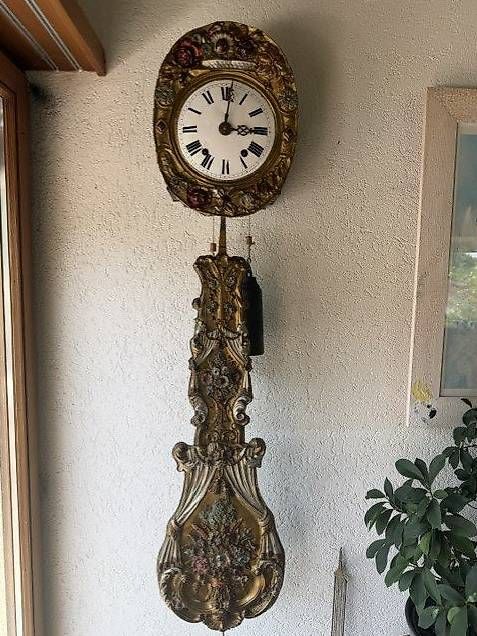 Orologi: COMTOISE  MIT SCHLAG AUF TONFEDER PRACHTPENDEL – Usato da schaffhausen venduto da eibam 1