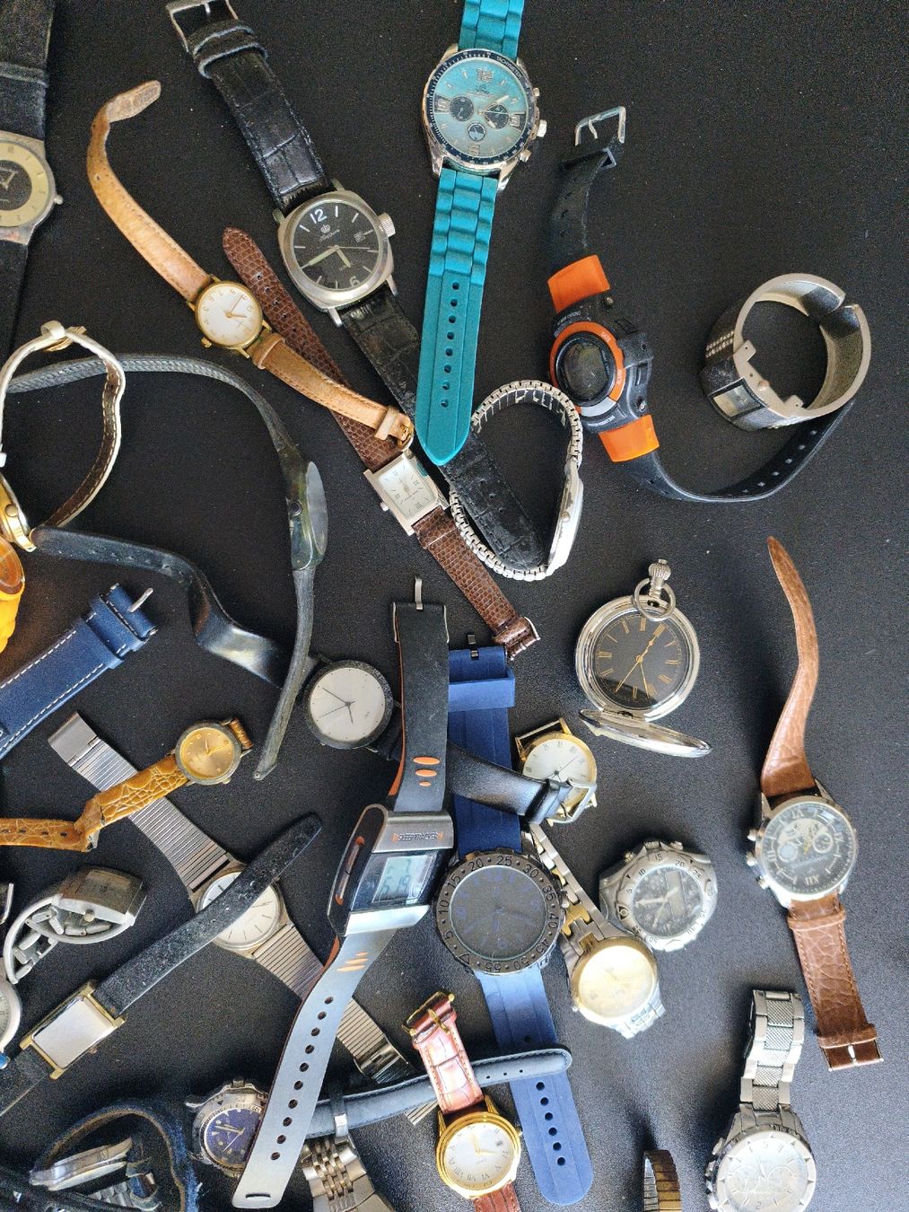 Orologi: Armbanduhr konvolut 3 – Difettoso da Kreuzlingen venduto da dad_9x7b 4