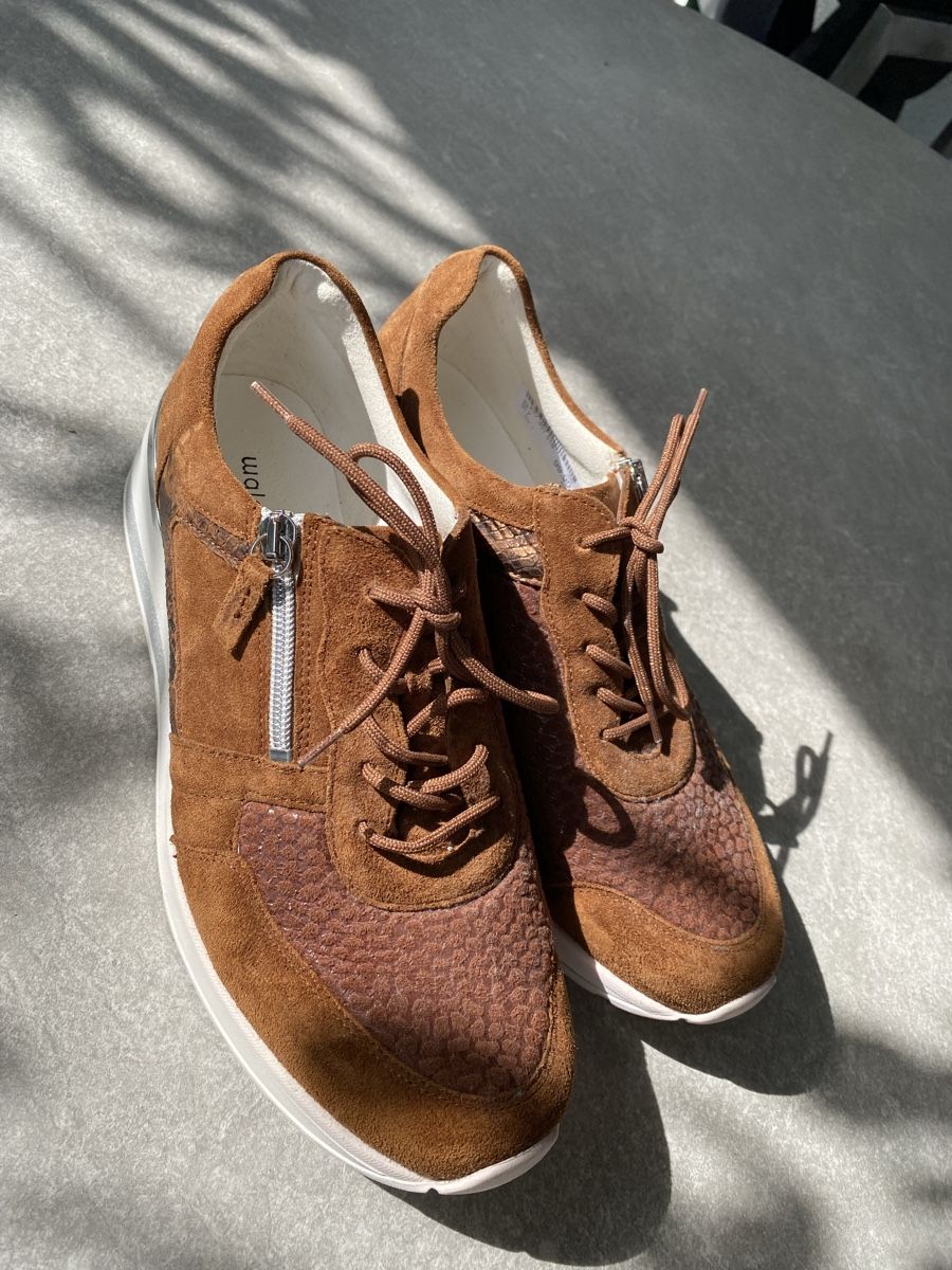 Damenschuhe: Waldläufer braune Ledersneaker, Grösse 41 – Neu (gemäss Beschreibung) aus Hünenberg von a.u.849 1