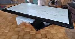 Designer Salontisch aus Marmor und Holz