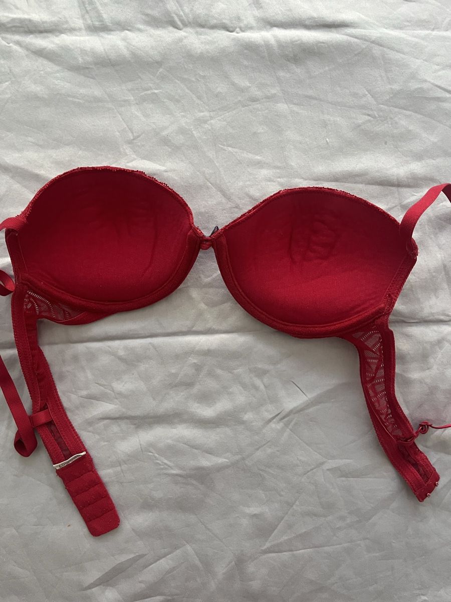 Sonstige Unterwäsche: Yamamay BH rot, ungetragen – Neu (gemäss Beschreibung) aus Balerna von lillisfashion 1