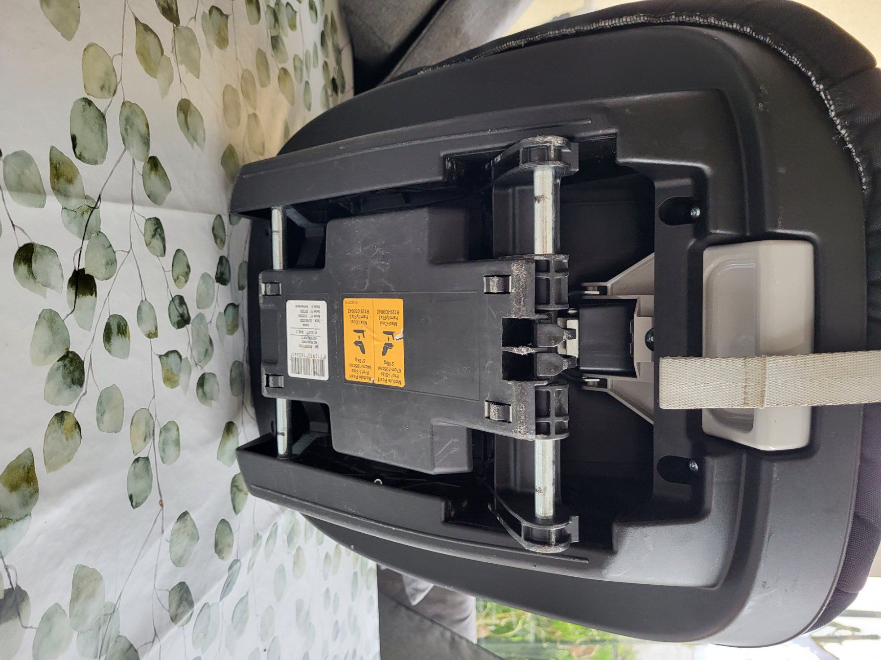 Maxi-Cosi Seggiolini per auto: Kindersitz Maxi Cosi 0-15 Monate – Usato da Goldach venduto da gabriele99 1