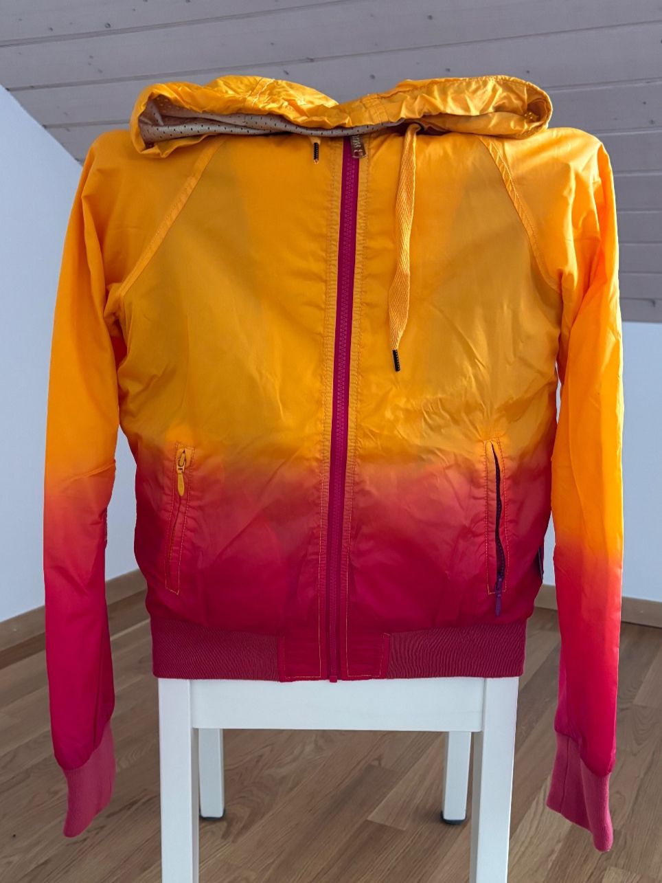 Diesel Giacche: Veste d'été colorée à capuche - Diesel – Nuovo (secondo la descrizione) da Veyrier venduto da MargaritaR