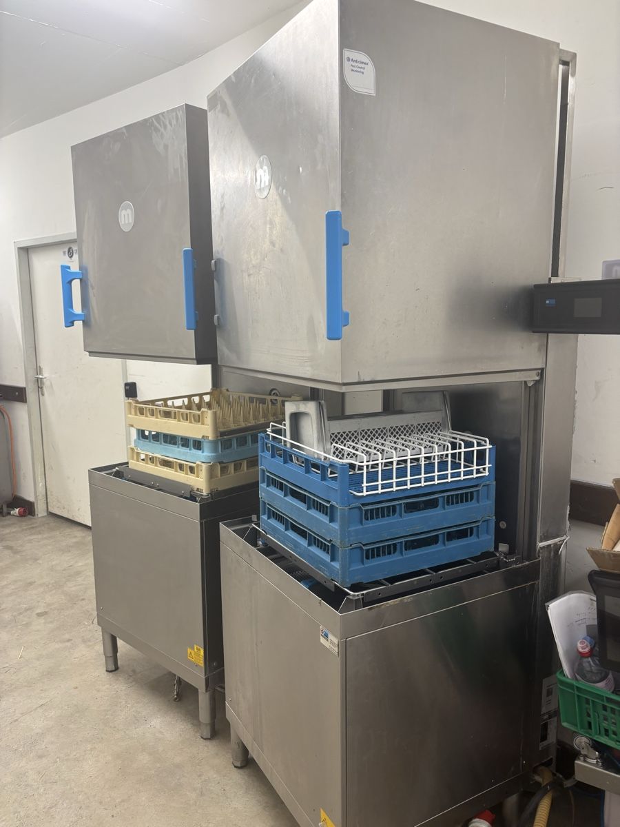 Elettrodomestici da cucina: Abwaschmaschinen – Usato da Dietikon venduto da dia_y8y5 4