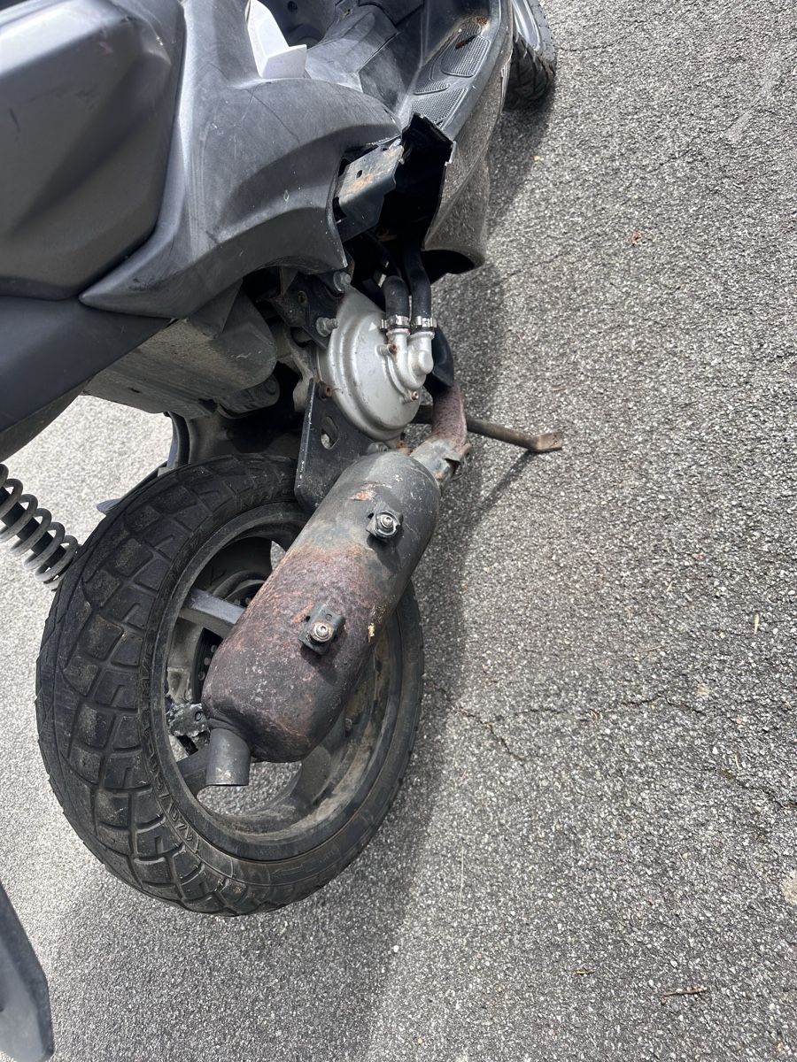 Scooter: Yamaha Aerox – Usato da Biel/Bienne venduto da Supermoto8 3