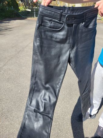Leather pants Size 48 brand ECHTES LEDER