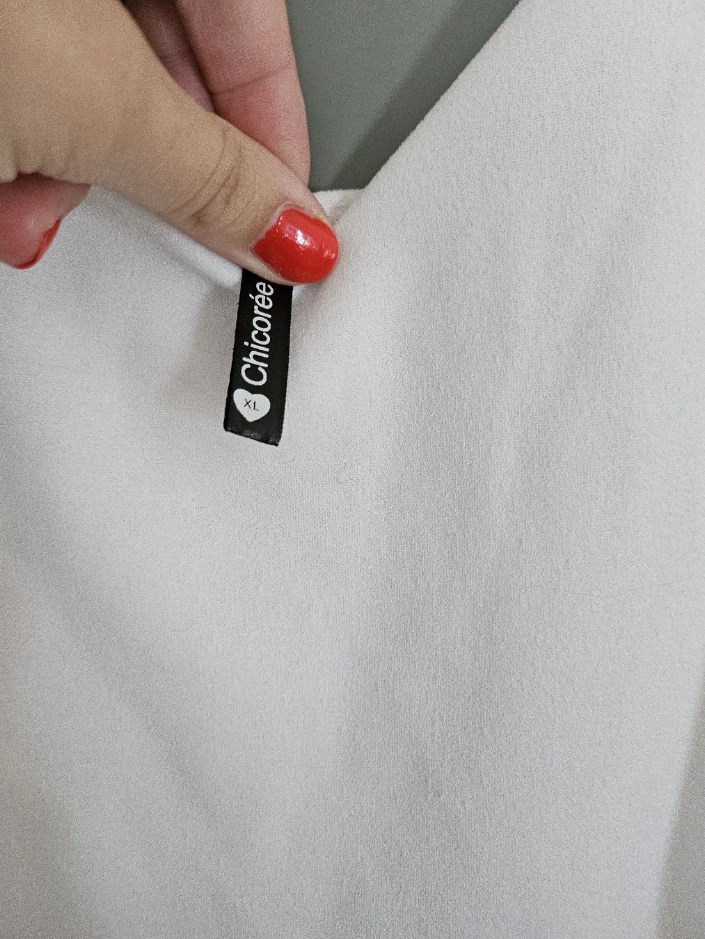 Vestiti: Belle robe blanche – Nuovo e nell'imballaggio originale da La Tour-de-Peilz venduto da mar_2r26 1